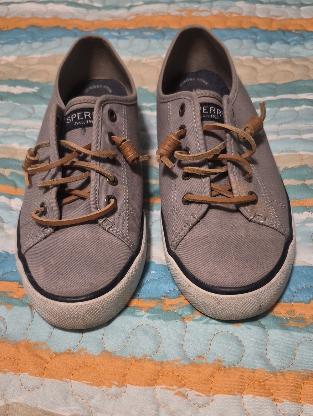 Sperry Womens Gray Canvas  Sneakers/Boat Shoes with Tan Laces